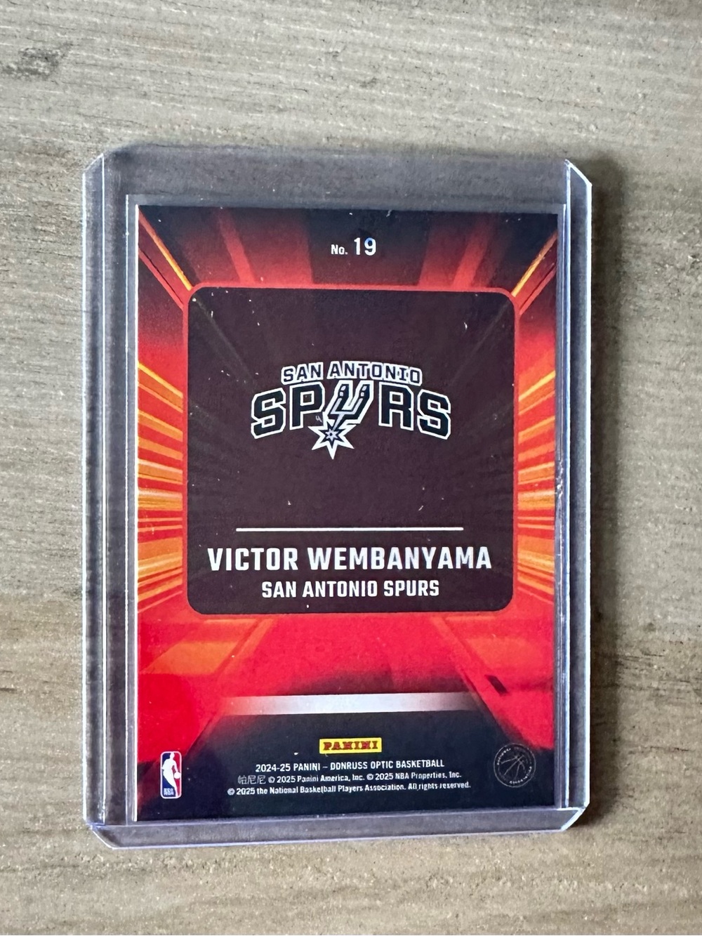Victor Wembanyama Signed Rookie 2024/25 Panini #19. Autograph. San Antonio Spurs - Picture 4 of 5